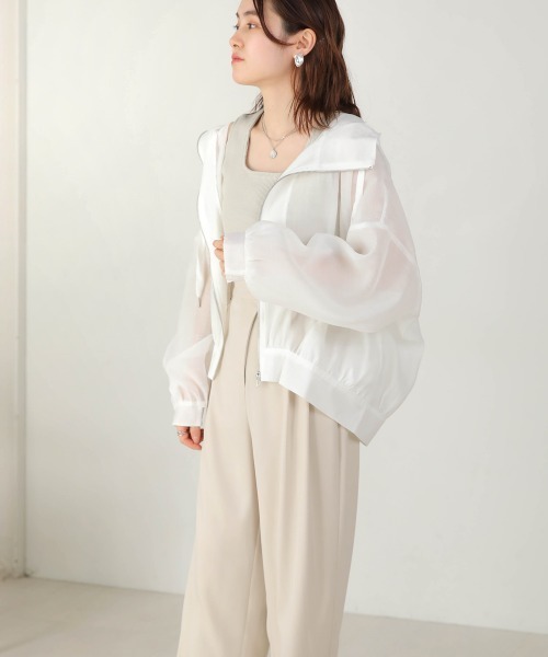 Bab(バブ)の「前後2WAYスクエアタンクトップ(タンクトップ・レディース・グレイッシュベージュ/アイボリー/ブラック・FREE)」の22枚目の写真