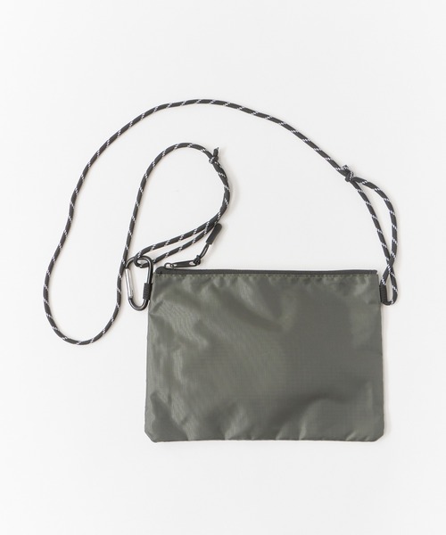 TRUSS（トラス）の「TRUSS/トラス リップミニサコッシュ（ショルダーバッグ・メンズ・オレンジ/ホワイト/ブラック/アーミー・FREE）」の3枚目の写真