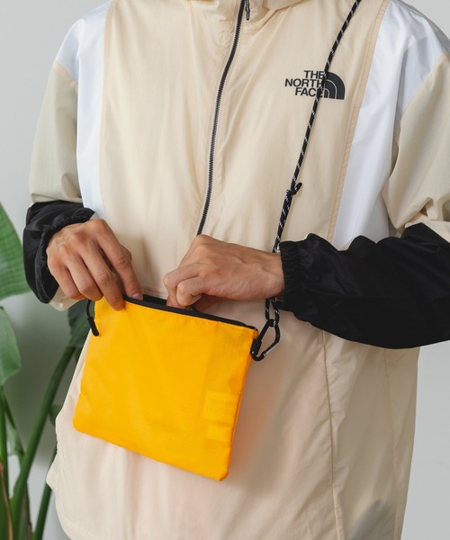 TRUSS（トラス）の「TRUSS/トラス リップミニサコッシュ（ショルダーバッグ・メンズ・オレンジ/ホワイト/ブラック/アーミー・FREE）」の11枚目の写真