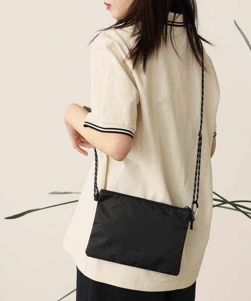 TRUSS（トラス）の「TRUSS/トラス リップミニサコッシュ（ショルダーバッグ・メンズ・オレンジ/ホワイト/ブラック/アーミー・FREE）」の20枚目の写真