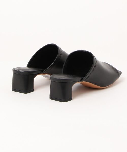 LOWRYS FARM(ローリーズファーム)の「ディープアッパーサンダル2 185672(サンダル・レディース・ブラック/アイボリー/その他/ホワイト・MEDIUM/LARGE)」の5枚目の写真