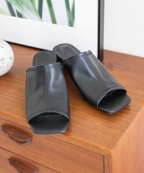 LOWRYS FARM(ローリーズファーム)の「ディープアッパーサンダル2 185672(サンダル・レディース・ブラック/アイボリー/その他/ホワイト・MEDIUM/LARGE)」の17枚目の写真