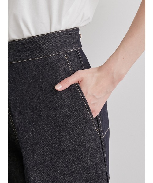 emmi（エミ）の「【emmi atelier】フロントタックワイドデニムパンツ（デニムパンツ・レディース・インディゴブルー・1/0）」の9枚目の写真