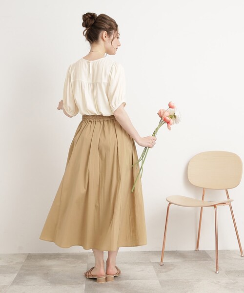 DRESKIP(ドレスキップ)の「◆華奢見えタックボリュ-ム袖ブラウス(シャツ/ブラウス・レディース・ライトベージュ/ブラウン系/ブルー・02/03)」の12枚目の写真