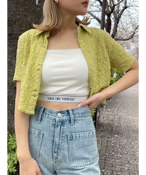 EVRIS（エヴリス）の「シアータイトショートシャツ（シャツ/ブラウス・レディース・ブルー/グリーン/ブラック/ホワイト・FREE）」の3枚目の写真