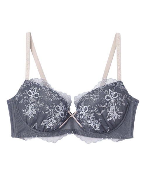 AMPHI(アンフィ)の「AMPHI【脇すっきり寄せる】オーナメントモチーフ×エンブロイダリーレース ブラジャー B-Ccup(ブラジャー・レディース・グレー/ダークグレー/ライトベージュ・B65/B70/C70/B75/C65/C75)」の6枚目の写真
