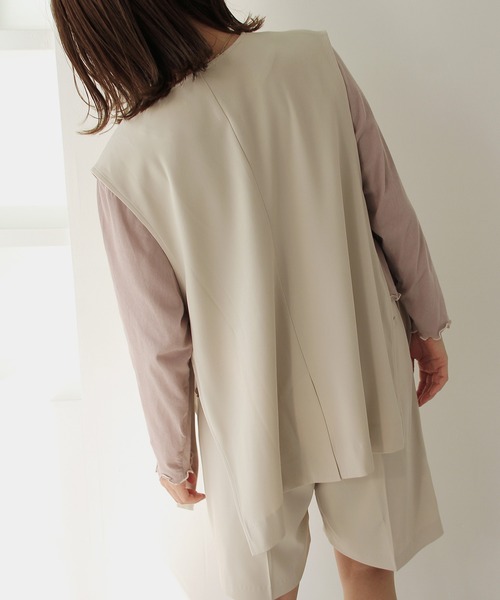 Crisp（クリスプ）の「サイドベルトジレ（ベスト・レディース・アイボリー/ブラック・FREE）」の10枚目の写真