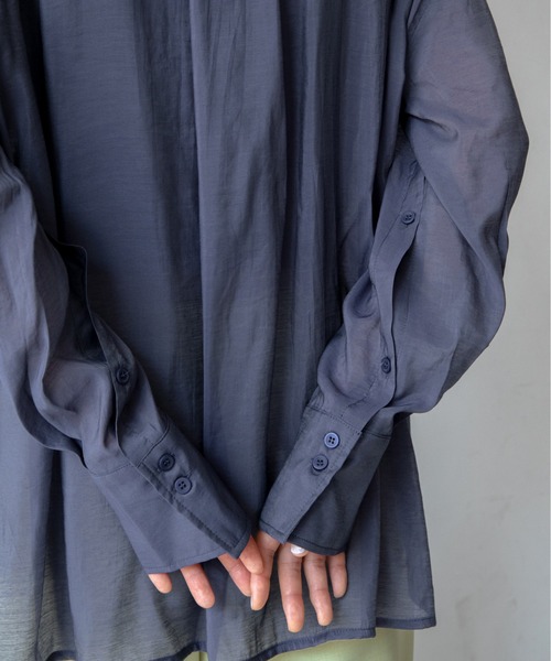 VACANCY(ヴァカンシー)の「スリットドロストシアーシャツ(シャツ/ブラウス・レディース・ホワイト/ブルー・FREE)」の16枚目の写真