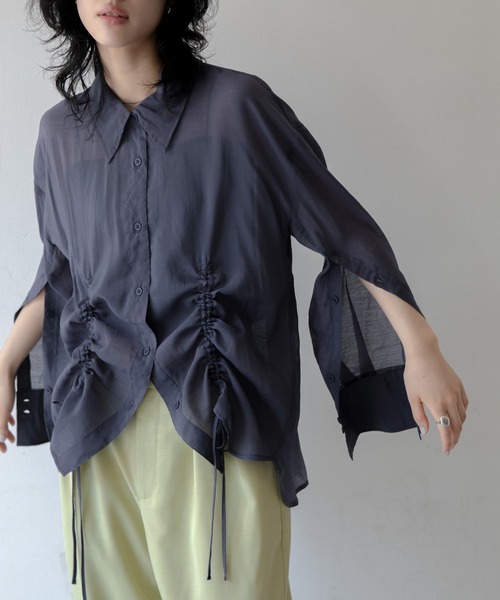 VACANCY(ヴァカンシー)の「スリットドロストシアーシャツ(シャツ/ブラウス・レディース・ホワイト/ブルー・FREE)」の17枚目の写真