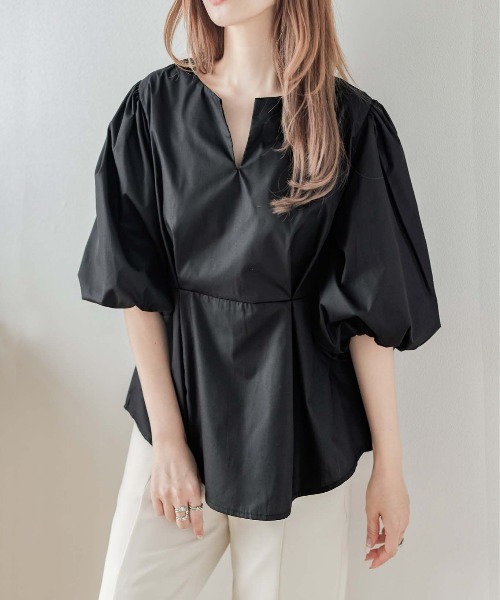 AMELY(エミリー)の「キーネックブラウス(シャツ/ブラウス・レディース・イエロー/ピンク/ホワイト/ブラック・M/L)」の2枚目の写真