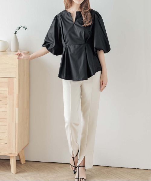 AMELY(エミリー)の「キーネックブラウス(シャツ/ブラウス・レディース・イエロー/ピンク/ホワイト/ブラック・M/L)」の7枚目の写真