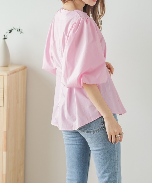 AMELY(エミリー)の「キーネックブラウス(シャツ/ブラウス・レディース・イエロー/ピンク/ホワイト/ブラック・M/L)」の15枚目の写真