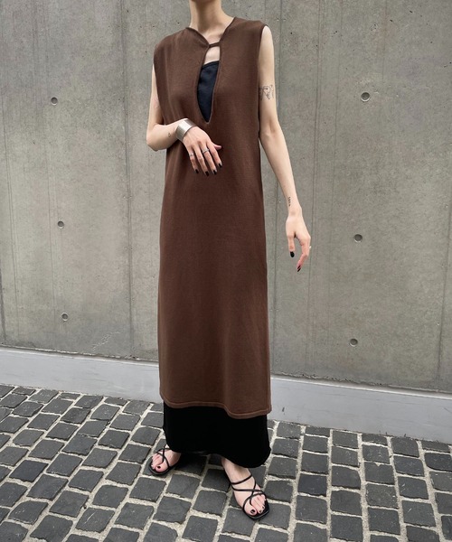 &g'aime(アンジェム)の「【&g’aime】ネックデザインニットワンピース(ワンピース・レディース・アイボリー/ブラック/ブラウン・FREE)」の17枚目の写真