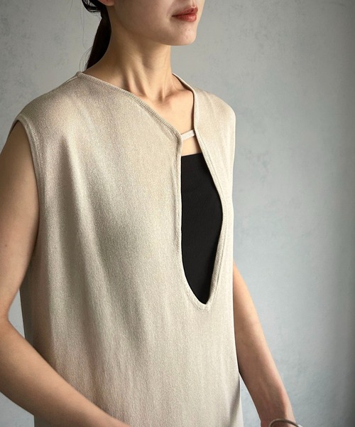 &g'aime(アンジェム)の「【&g’aime】ネックデザインニットワンピース(ワンピース・レディース・アイボリー/ブラック/ブラウン・FREE)」の7枚目の写真