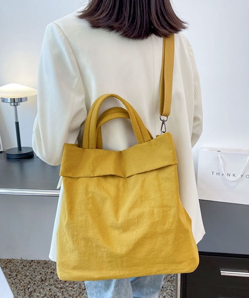 florist（フローリスト）の「【2WAY/3WAY】【軽量】くったりラウンドフォルムの折り返しナイロンハンドバッグ/ショルダーバッグ（ボストンバッグ・レディース・ブラック/マスタード/モスグリーン/ワインレッド/ベージュ・FREE）」の17枚目の写真