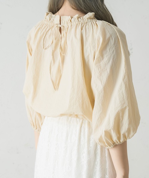 Ambre Neige（アンブルネージュ）の「２ｗａｙギャザーナイロンブラウス／【WEB/EC限定商品】（シャツ/ブラウス・レディース・アイボリー/ライトベージュ・FREE）」の16枚目の写真