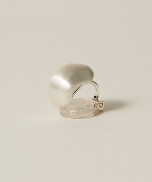 novice(ノーヴィス)の「【novice】Hairline Finish Beans Earring(イヤリング・レディース・ゴールド/シルバー・FREE)」の11枚目の写真