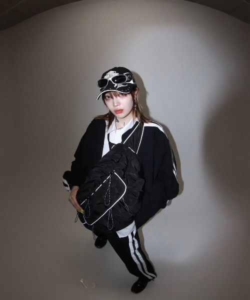 XU(エックスユー)の「ストリートファッション XU エックスユー sports sunglasses スポーツ サングラス カラーレンズ(サングラス・メンズ・ブラック/シルバー・ONE SIZE)」の12枚目の写真