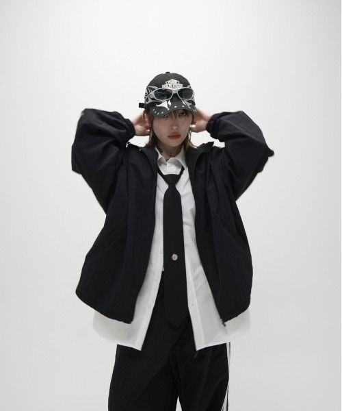 XU(エックスユー)の「ストリートファッション XU エックスユー sports sunglasses スポーツ サングラス カラーレンズ(サングラス・メンズ・ブラック/シルバー・ONE SIZE)」の9枚目の写真