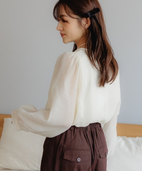 flower（フラワー）の「カームクリアブラウス（シャツ/ブラウス・レディース・アイボリー/ベージュ・FREE）」の4枚目の写真