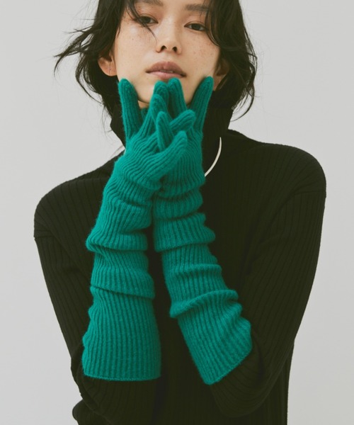 un/neu(アンノイ)の「リブニットホールタッチロンググローブ / 手袋(手袋・レディース・グリーン/グレー/ブラック・FREE)」の3枚目の写真