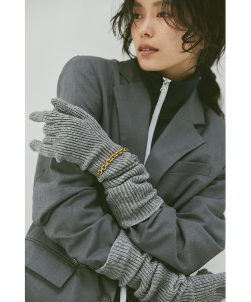 un/neu(アンノイ)の「リブニットホールタッチロンググローブ / 手袋(手袋・レディース・グリーン/グレー/ブラック・FREE)」の10枚目の写真