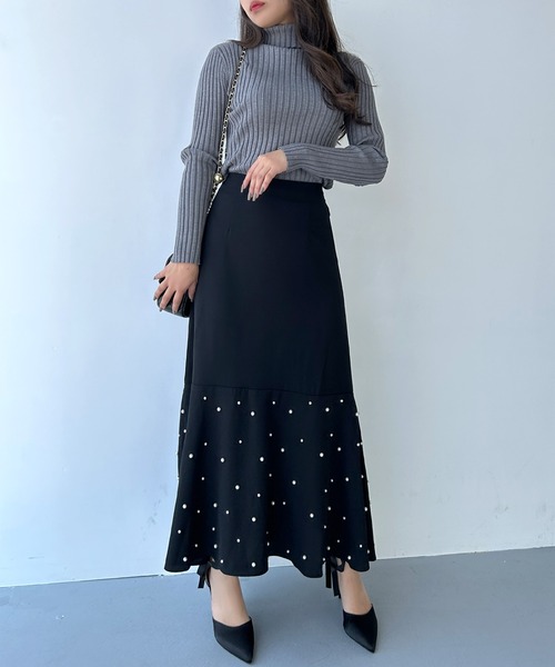Julia Boutique(ジュリアブティック)の「パールデコマーメイドスカート/23578(スカート・レディース・ブラック/ピンク系/レッド系・ONE)」の4枚目の写真