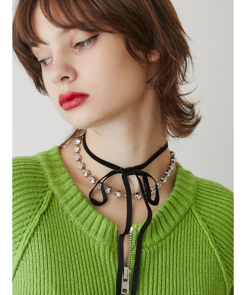 jouetie（ジュエティ）の「ビジューリボンチョーカー（ネックレス・レディース・ブラック/ボルドー・FREE）」の4枚目の写真