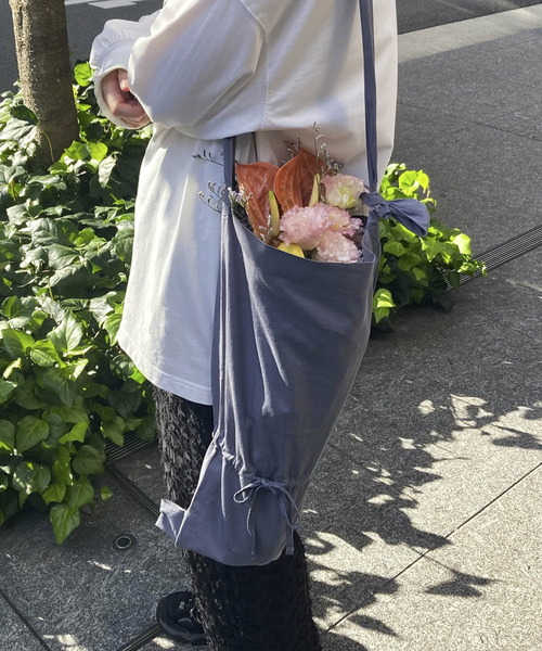 URBAN RESEARCH DOORS(アーバンリサーチドアーズ)の「『WEB限定』shesay 2WAYフラワーバッグ(エコバッグ/サブバッグ・レディース・ピンク/グレー・FREE)」の2枚目の写真