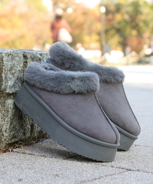 Dedes（デデス）の「軽量厚底　ユニセックス　ムートンブーツ（ブーツ・メンズ・ブラック系2/ブラック系4/グレー系1/グレー系3/グレー系4/ブラウン系2/ブラウン系4/ブラック系1/ブラック系3/グレー系2/ブラウン系1/ブラウン系3/ベージュ系1/ベージュ系2/ベージュ系3/ベージュ系4/ベージュ系5/ブラック系5/ブラウン系5/グレー系5/ベージュ系8/ブラウン系8/ブラウン系7/ベージュ系7/ベージュ系6/ブラウン系6/ブラック系8/ブラック系7/ブラック系6/チャコールグレー/ブラック系9/ブラウン系9/アイボリー・40/36/42/38/44/34）」の16枚目の写真