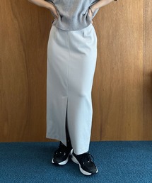 ストレッチポンチタイトスカート