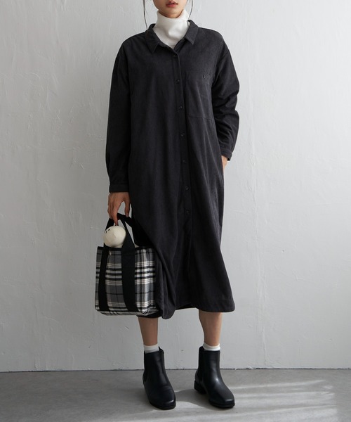 LBC(エルビーシー)の「コーデュロイワンピース(ワンピース・レディース・チャコールグレー/ブルー/オフホワイト・M/L)」の9枚目の写真