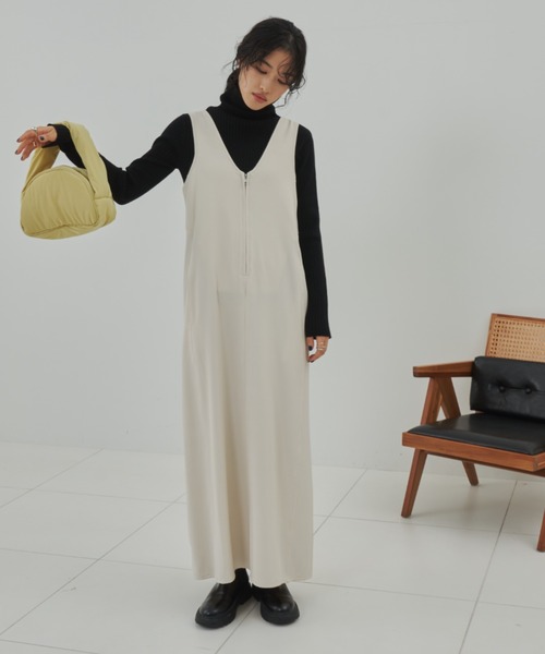 Aunt Marie's(アントマリーズ)の「Vネックジップジャンスカ(ジャンパースカート・レディース・ホワイト/ブラック・FREE)」の5枚目の写真