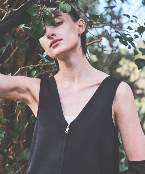 Aunt Marie's(アントマリーズ)の「Vネックジップジャンスカ(ジャンパースカート・レディース・ホワイト/ブラック・FREE)」の16枚目の写真