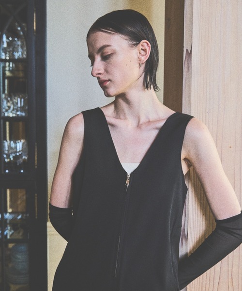 Aunt Marie's(アントマリーズ)の「Vネックジップジャンスカ(ジャンパースカート・レディース・ホワイト/ブラック・FREE)」の8枚目の写真