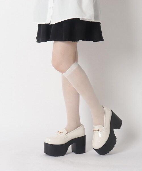 cs T&P(シーエスティーアンドピー)の「厚底ビット付きローファーパンプス(パンプス・レディース・アイボリー系1/ブラック系1・M/S/LL/L)」の14枚目の写真
