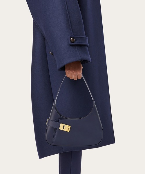 FERRAGAMO（フェラガモ）の「ショルダーバッグ（ショルダーバッグ・レディース・ダークネイビー・ONE SIZE）」の5枚目の写真