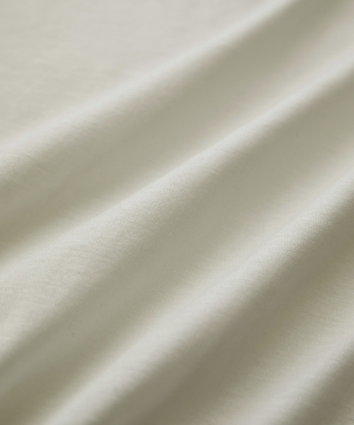 SALON adam et rope'（サロン アダム エ ロペ）の「ショルダータックパフスリーブロングTシャツ【洗える】（Tシャツ/カットソー・レディース・グレー/ホワイト/ブラック・FREE）」の14枚目の写真