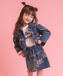 URBAN CHERRY（アーバンチェリー）の「フラワープリントデニムジャケット＋台形スカート（デニムジャケット・キッズ）」