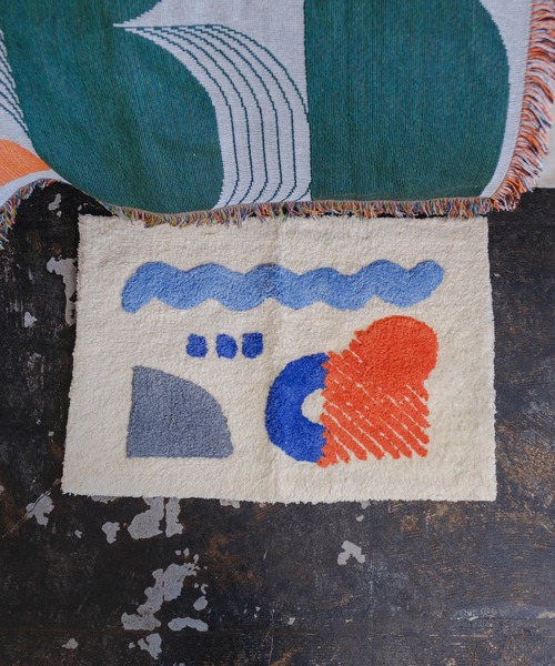 BIRTHDAY BAR(バースデイバー)の「【SAHIR サヒール】Floormat emotion フロアマット(ラグ/マット・レディース・ネイビー/アイボリー・フリー)」の5枚目の写真