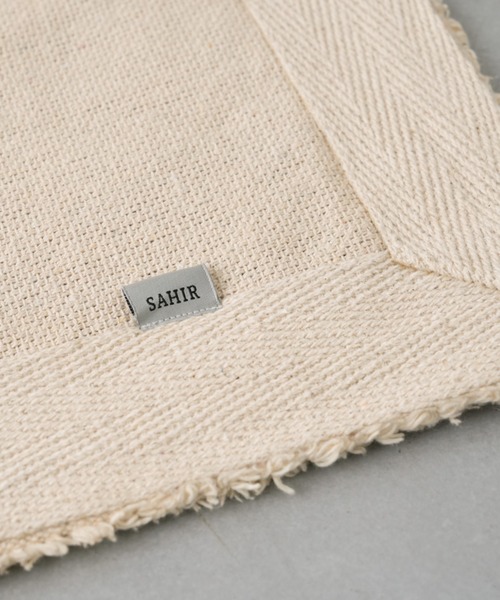 BIRTHDAY BAR(バースデイバー)の「【SAHIR サヒール】Floormat emotion フロアマット(ラグ/マット・レディース・ネイビー/アイボリー・フリー)」の17枚目の写真