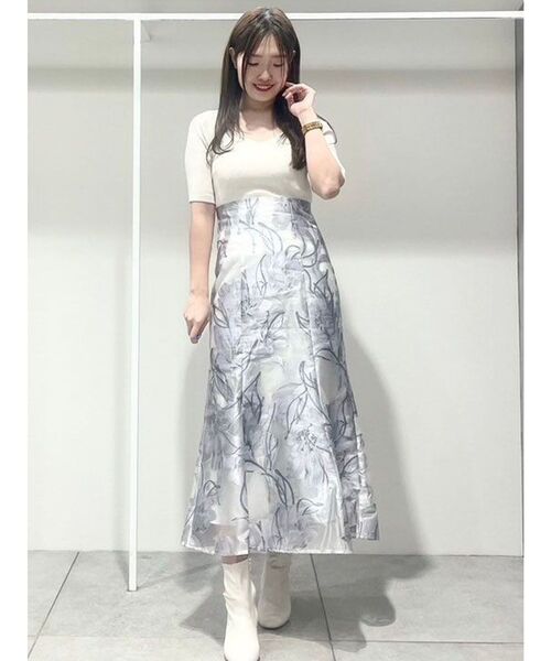 MERCURYDUO（マーキュリーデュオ）の「花柄ジャカードコルセットドッキングワンピース（ワンピース・レディース・ライトグレー/ラベンダー・SMALL/MEDIUM）」の11枚目の写真