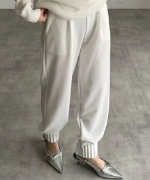 裾タックフリルジョーゼットパンツ