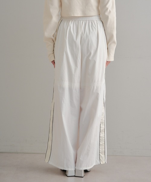 Chico（チコ）の「ワイドラインシャカパンツ（その他パンツ・レディース・ホワイト/ブラック/ブルー/グレー/ネイビー・FREE）」の8枚目の写真