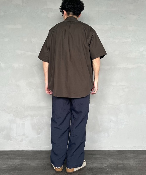 GYMPHLEX（ジムフレックス）の「[GYMPHLEX/ジムフレックス] ボタンダウン ショートスリーブシャツ(コットンツイル)（シャツ/ブラウス・レディース・ライトベージュ/チャコールグレー/ブルー・M/L）」の12枚目の写真