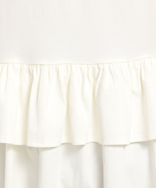 GLOBAL WORK Smile Seed Store（グローバルワーク スマイルシードストア）の「冷感後ろフリルＴシャツフレンチスリーブ/102725（Tシャツ/カットソー・レディース・チャコール/ライトブルー/ブラック/ベージュ/オフホワイト・LARGE/MEDIUM/SMALL/X-LARGE）」の7枚目の写真