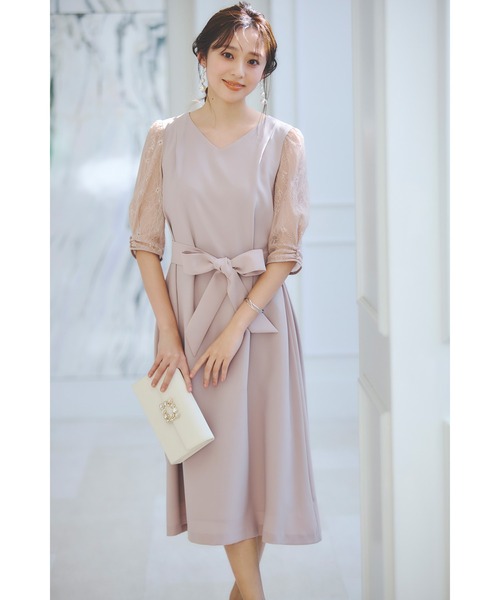 LAISSE PASSE（レッセパッセ）の「《お呼ばれドレス》レーススリーブAラインドレス（ドレス・レディース・ベージュ/ネイビー/ミント・MEDIUM/SMALL）」の5枚目の写真