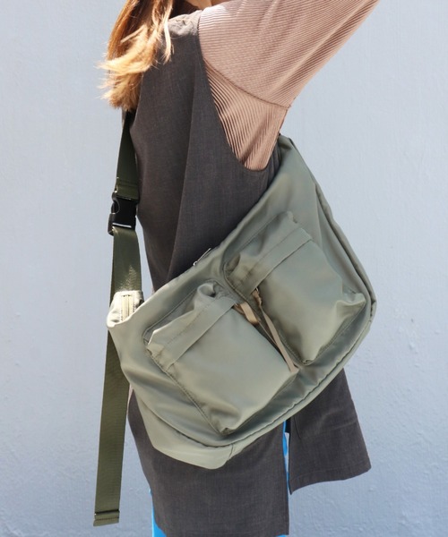 SPRUCE(スプルース)の「<SPRUCE/スプルス>ロメボディバッグ(ショルダーバッグ・レディース・ブラック/カーキ/ライトグレー・ONE SIZE)」の12枚目の写真