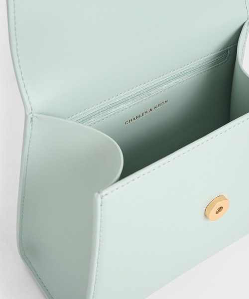 CHARLES & KEITH（チャールズ & キース）の「Violettaヴィオレッタトラペーズトップハンドルバッグ（ハンドバッグ・レディース・セージグリーン/ブラック/ベージュ・M）」の14枚目の写真