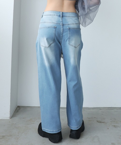 Doula Doula（ドゥーラドゥーラ）の「ハイウエストワイドデニムパンツ（デニムパンツ・レディース・インディゴブルー/ライトブルー/ブルー・L/M/S）」の10枚目の写真